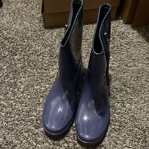 Kenneth Cole rain boots